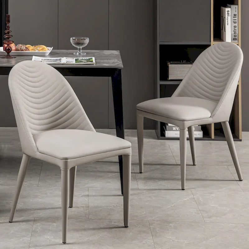 Chaises de salle à manger entièrement assemblées en cuir microfibre, lot de 2 - 22.44P x 18.5L x 32.28H