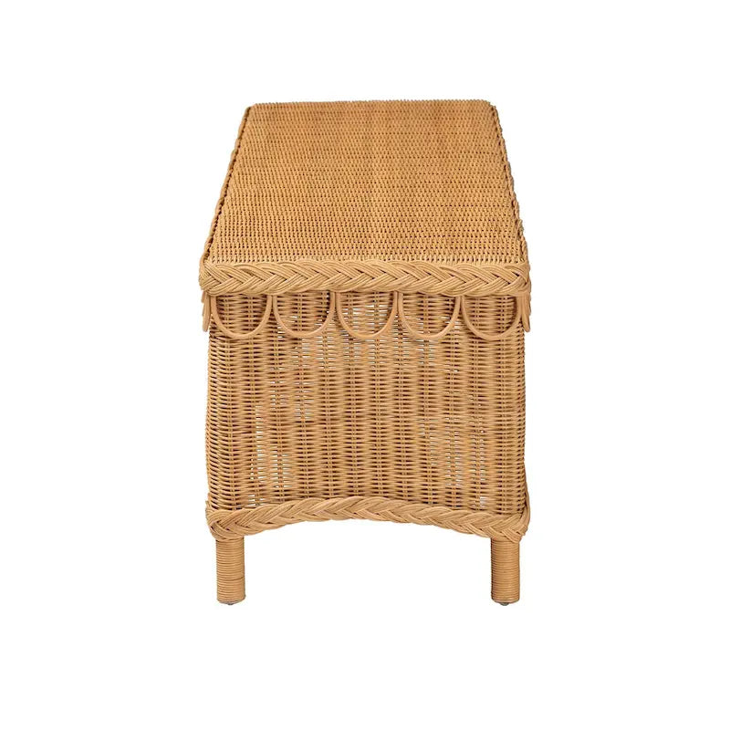 Banc d'appoint Erla Bohème en rotin clair avec bordure festonnée