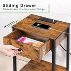 Lot de 2 tables de chevet avec station de charge
